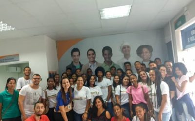 Jovens Aprendizes da PAMA participam de palestra no SENAC de Alagoinhas